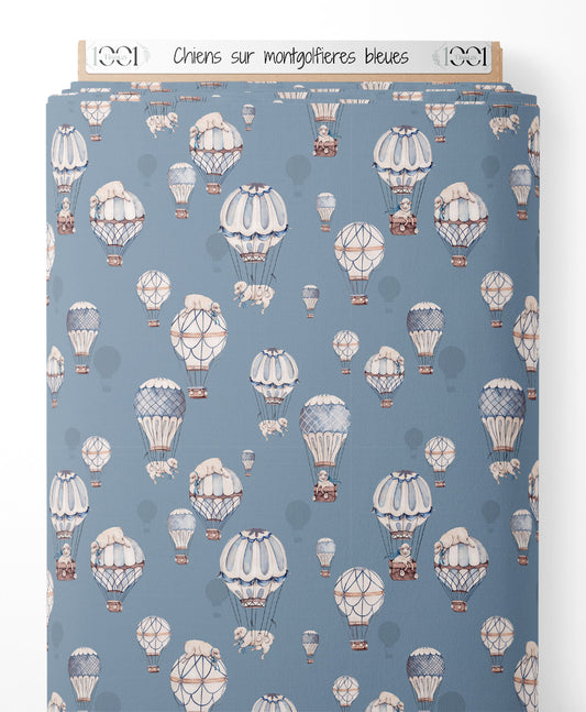 Tissu - Chiens sur montgolfières bleues