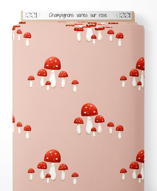 Tissu - Champignons variés sur rose