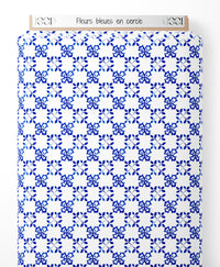 Tissu - Fleurs bleues en cercle