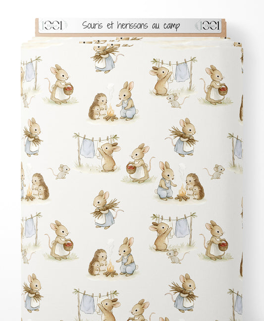 Tissu - Souris et hérissons au camp
