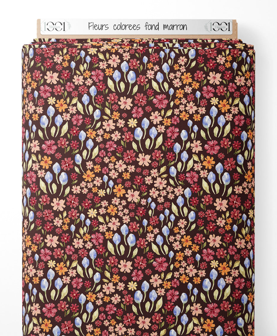 Tissu - Fleurs colorées sur fond marron