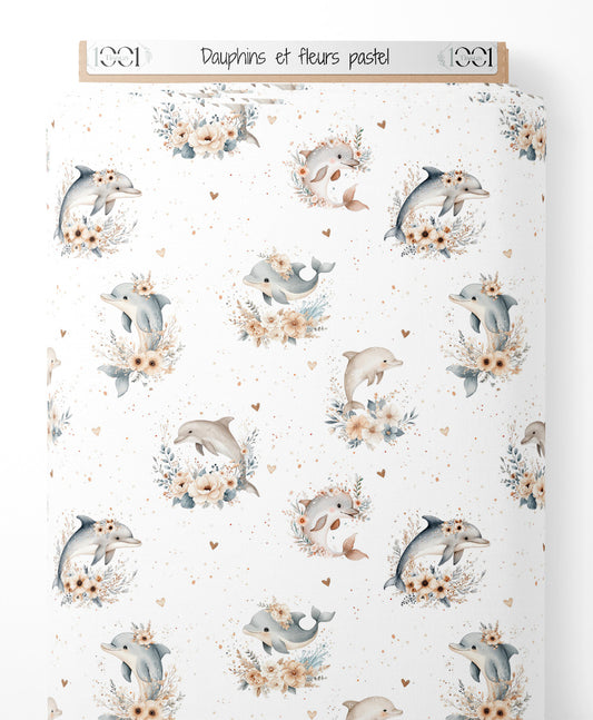 Tissu - Dauphins et fleurs pastel