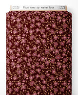 Tissu - Fleurs roses sur marron foncé