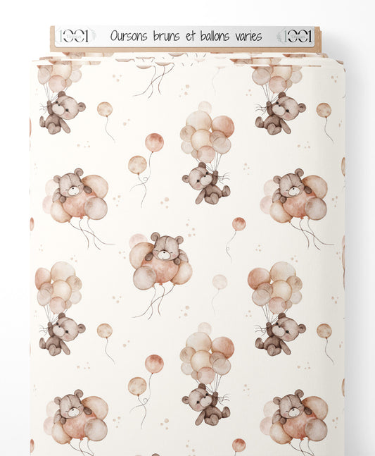 Tissu - Oursons bruns et ballons variés