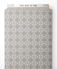 Tissu - Fleurs grises sur beige