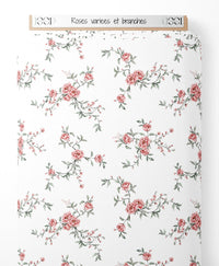 Tissu - Roses variées et branches
