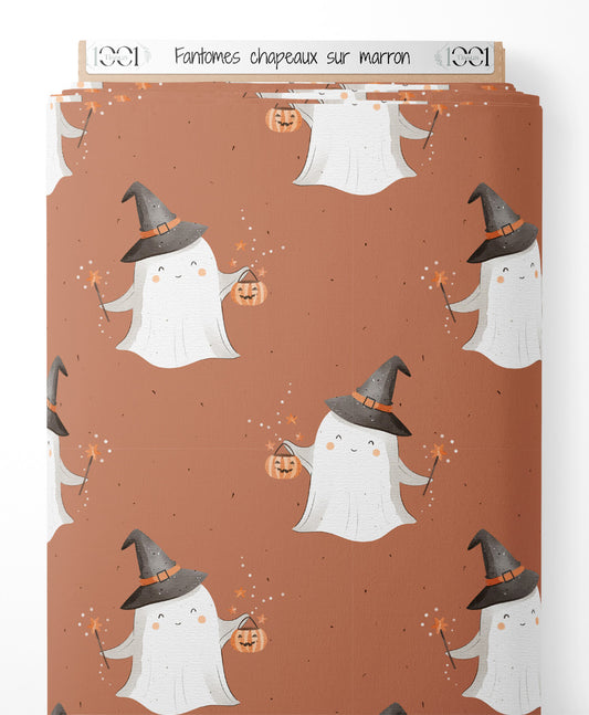 Tissu - Fantômes chapeaux sur marron
