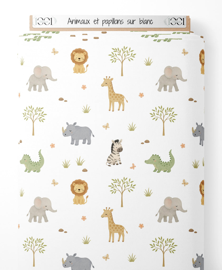 Tissu - Animaux et papillons sur blanc