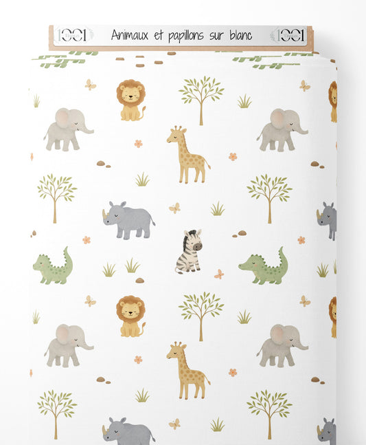 Tissu - Animaux et papillons sur blanc