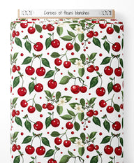 Tissu - Cerises et fleurs blanches