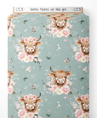 Tissu - Vaches fleuries sur bleu-gris