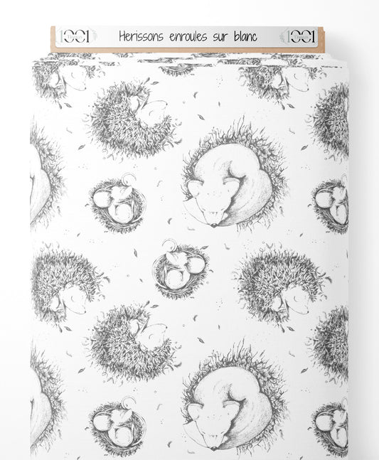 Tissu - Hérissons enroulés sur blanc