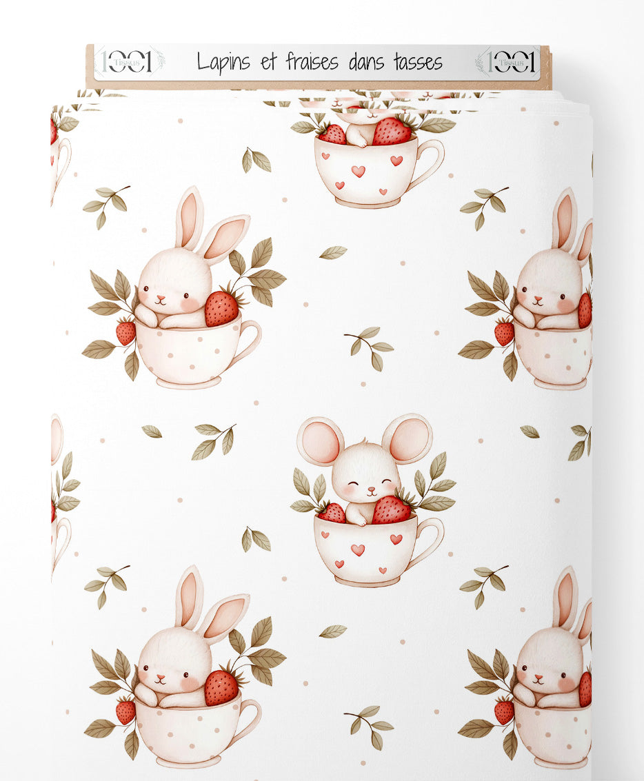 Tissu - Lapins et fraises dans tasses