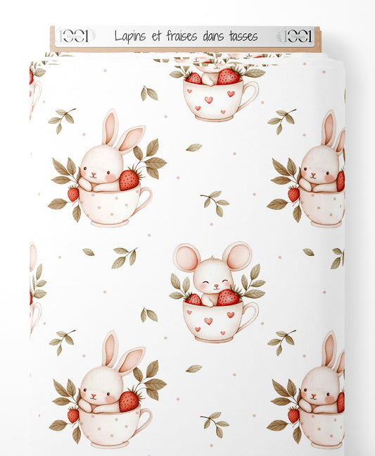 Tissu - Lapins et fraises dans tasses