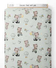 Tissu - Oursons sur fond vert pâle