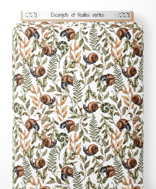 Tissu - Escargots et feuilles vertes