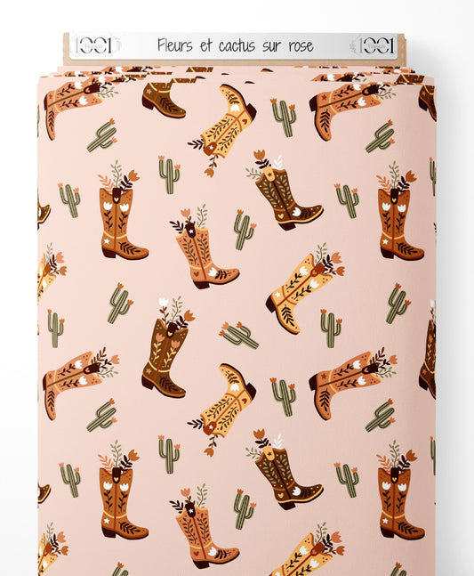 Tissu - Fleurs et cactus sur rose
