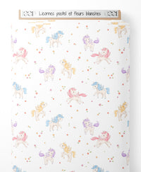 Tissu - Licornes pastel et fleurs blanches
