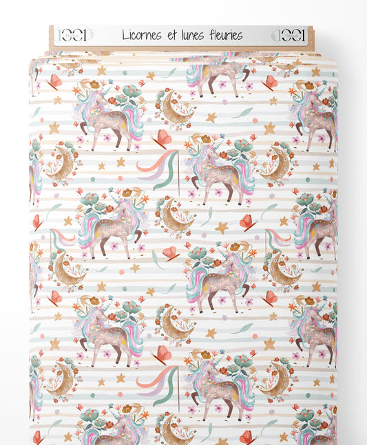 Tissu - Licornes et lunes fleuries