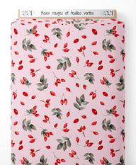 Tissu - Baies rouges et feuilles vertes