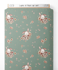 Tissu - Lapins et fleurs sur vert