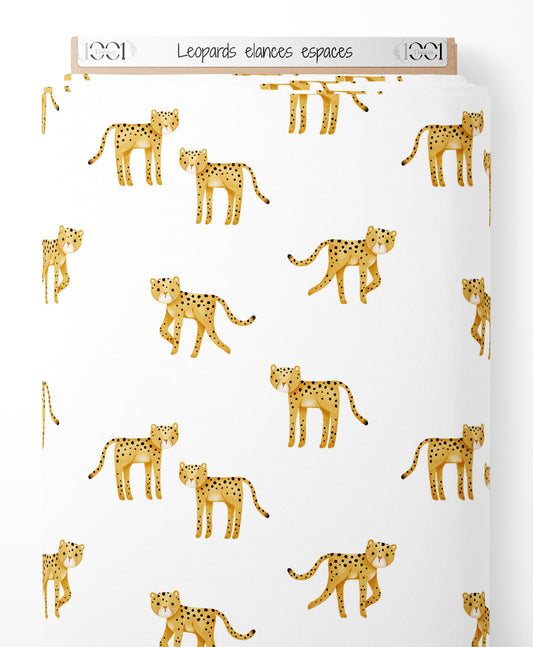 Tissu - Léopards élancés espacés