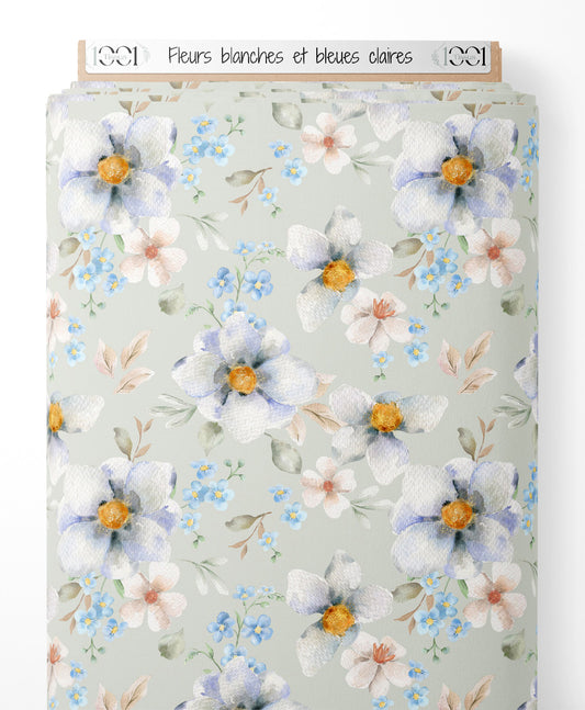 Tissu - Fleurs blanches et bleues claires