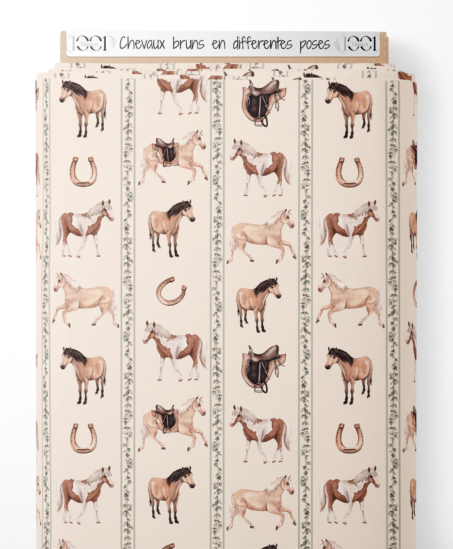 Tissu - Chevaux bruns en différentes poses