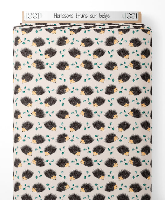 Tissu - Hérissons bruns sur beige
