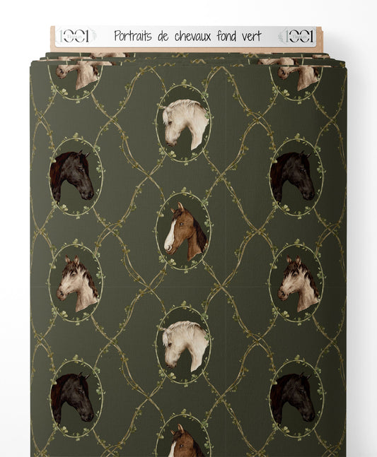 Tissu - Portraits de chevaux sur fond vert