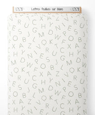 Tissu - Lettres feuillues sur blanc