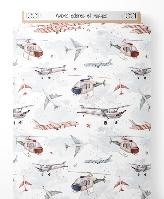 Tissu - Avions colorés et nuages