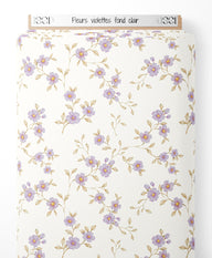 Tissu - Fleurs violettes sur fond clair