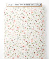 Tissu - Fleurs roses et feuillage vert