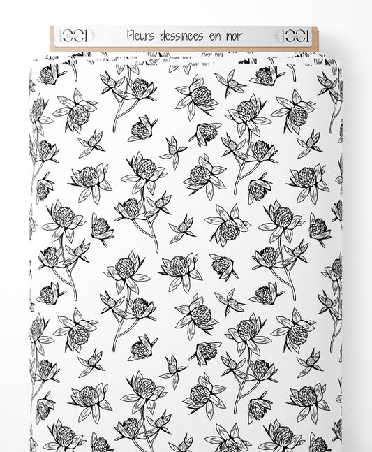 Tissu - Fleurs dessinées en noir
