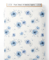 Tissu - Fleurs bleues et blanches légères