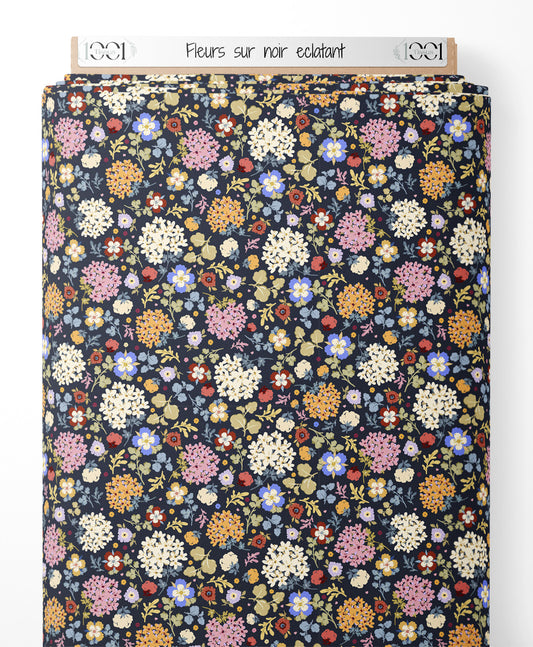 Tissu - Fleurs sur noir éclatant