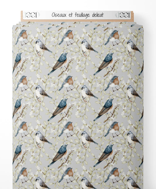 Tissu - Oiseaux et feuillage délicat