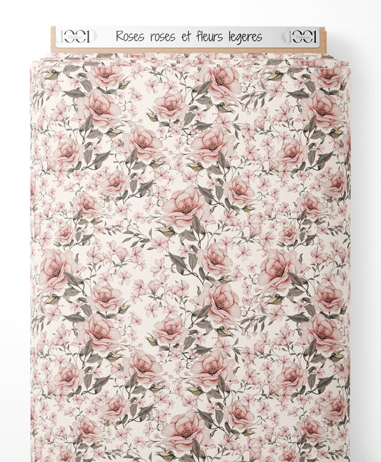 Tissu - Roses roses et fleurs légères
