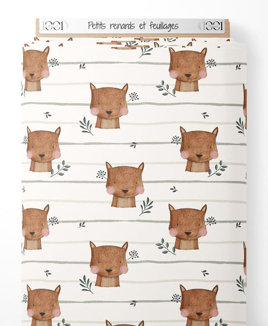Tissu - Petits renards et feuillages