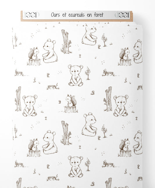 Tissu - Ours et écureuils en forêt