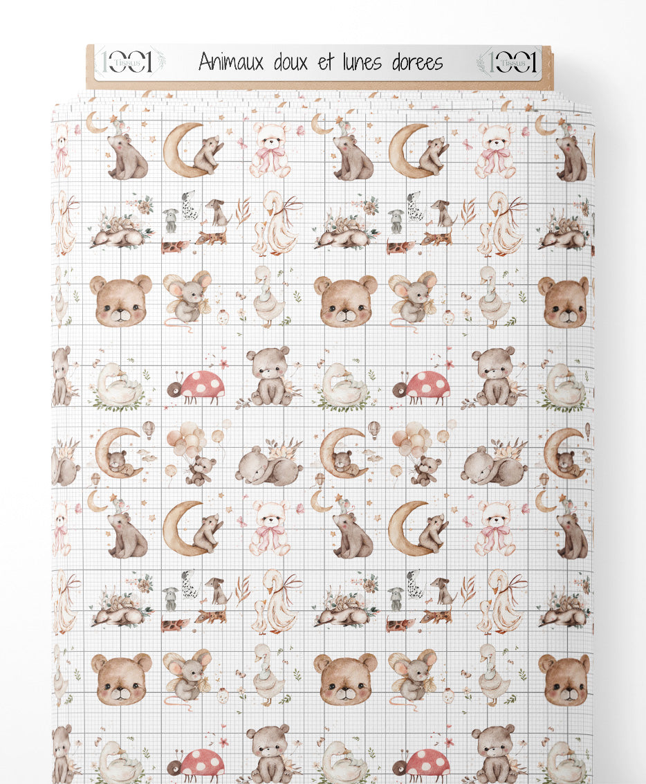 Tissu - Animaux doux et lunes dorées