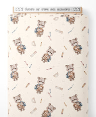 Tissu - Oursons sur crème avec accessoires