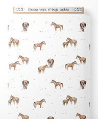 Tissu - Chevaux bruns et beige paisibles