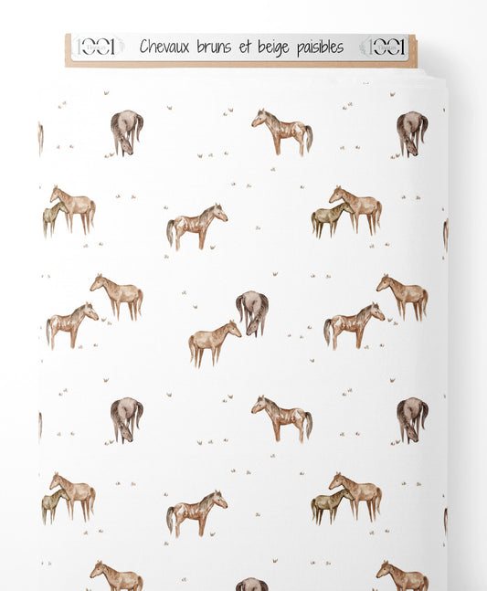 Tissu - Chevaux bruns et beige paisibles