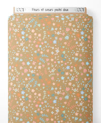 Tissu - Fleurs et cœurs pastel doux