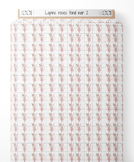 Tissu - Lapins roses sur fond noir 2