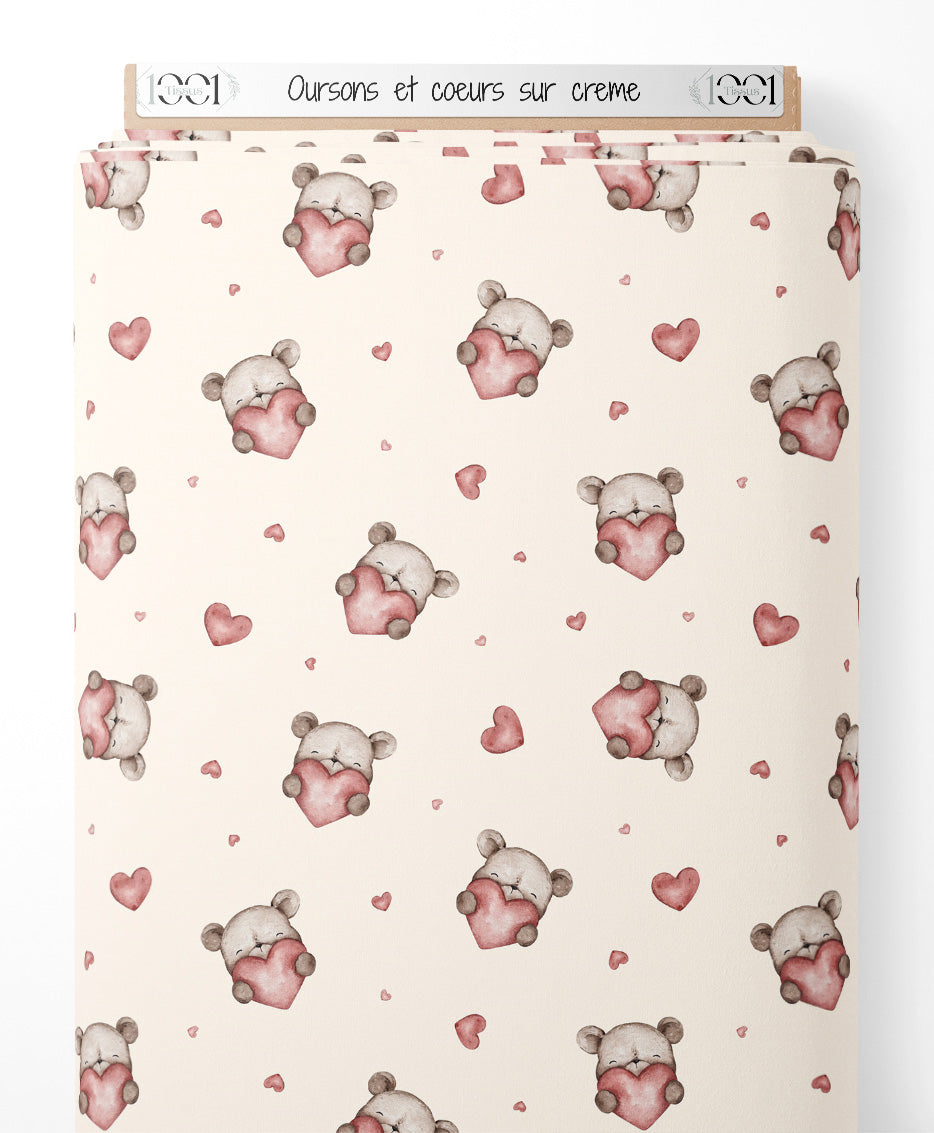 Tissu - Oursons et cœurs sur crème