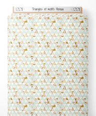 Tissu - Triangles et motifs floraux
