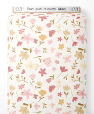 Tissu - Fleurs pastel et insectes ludiques